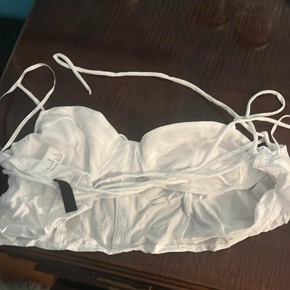 H&M Divided White Corset Tie Crop Top - Picture 2 of 2